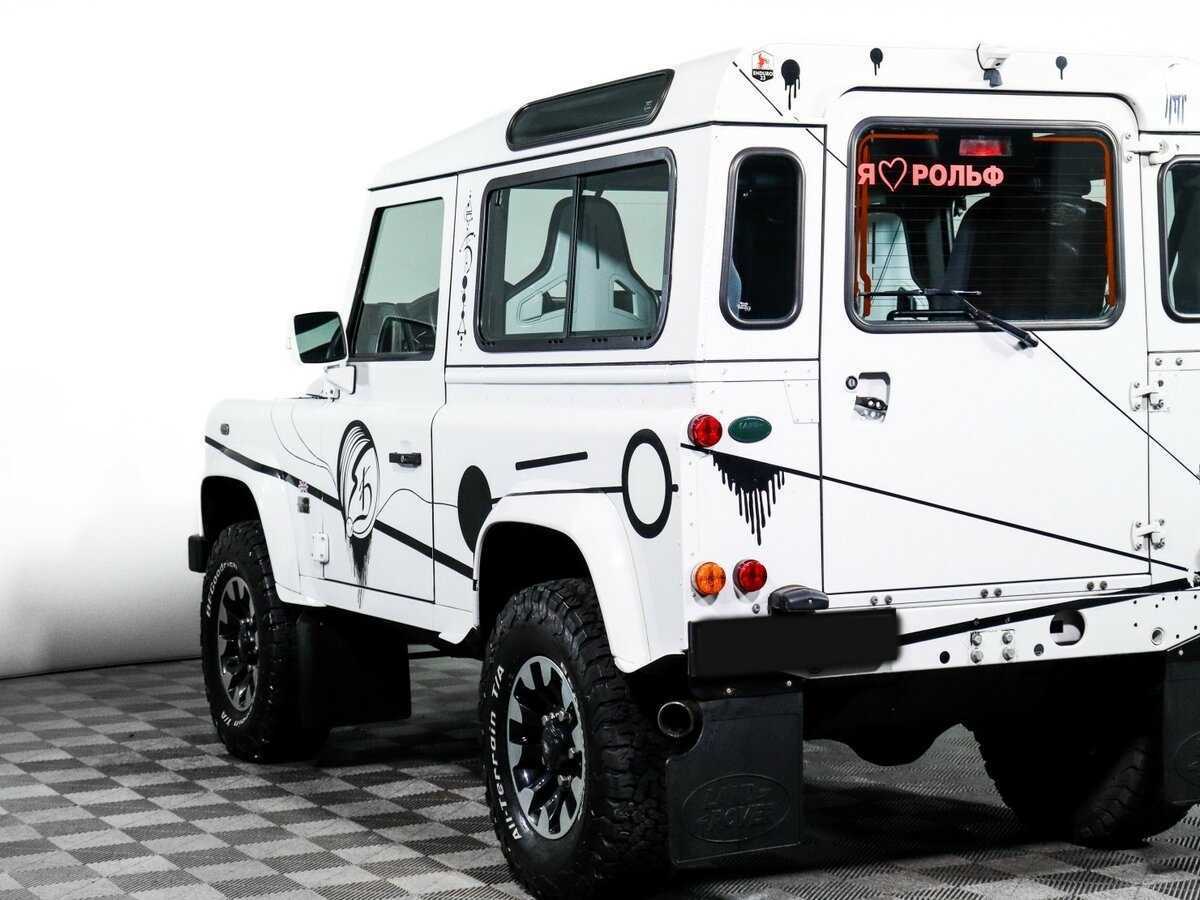 Land Rover Defender с пробегом — 2013 год. Фото: #19