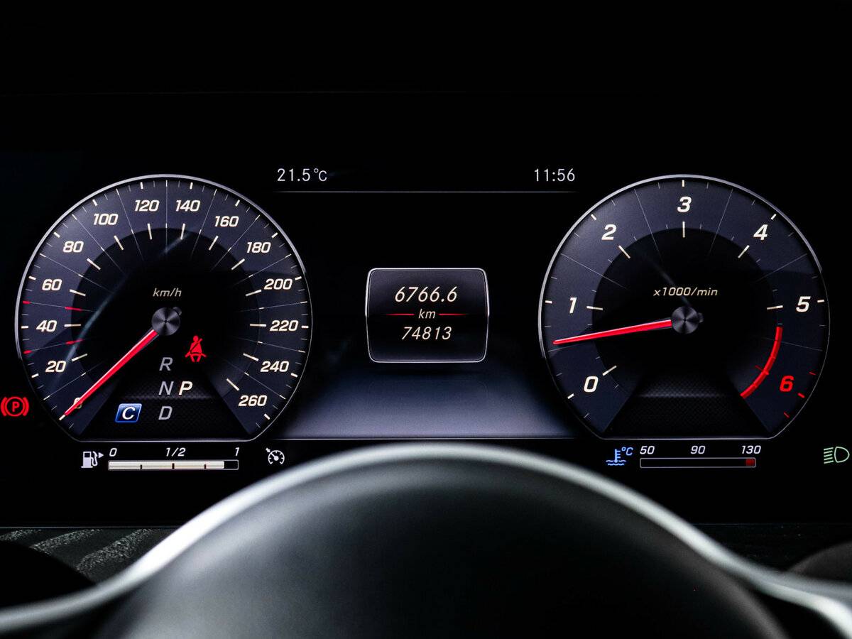 Mercedes-Benz CLS с пробегом — 2019 год. Фото: #10