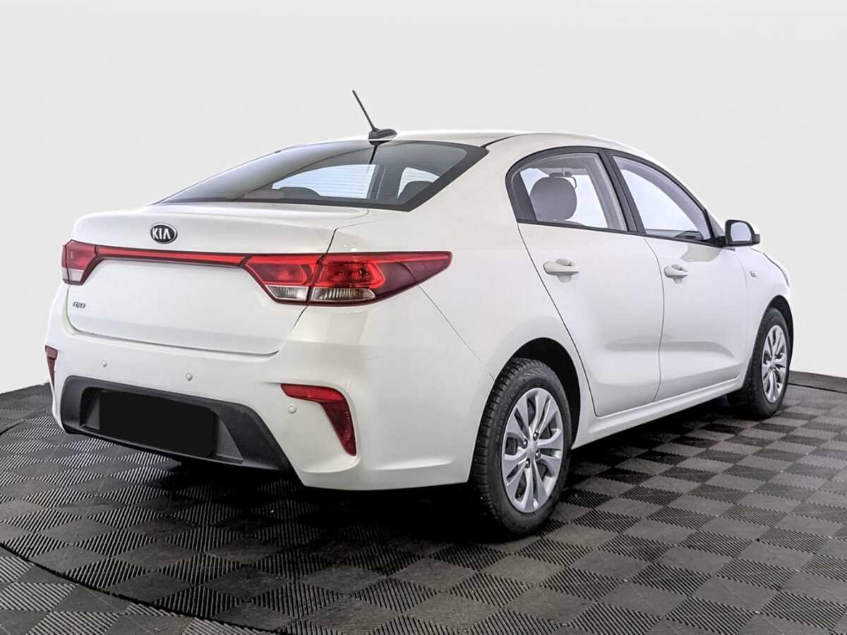 Kia Rio с пробегом — 2020 год. Фото: #4