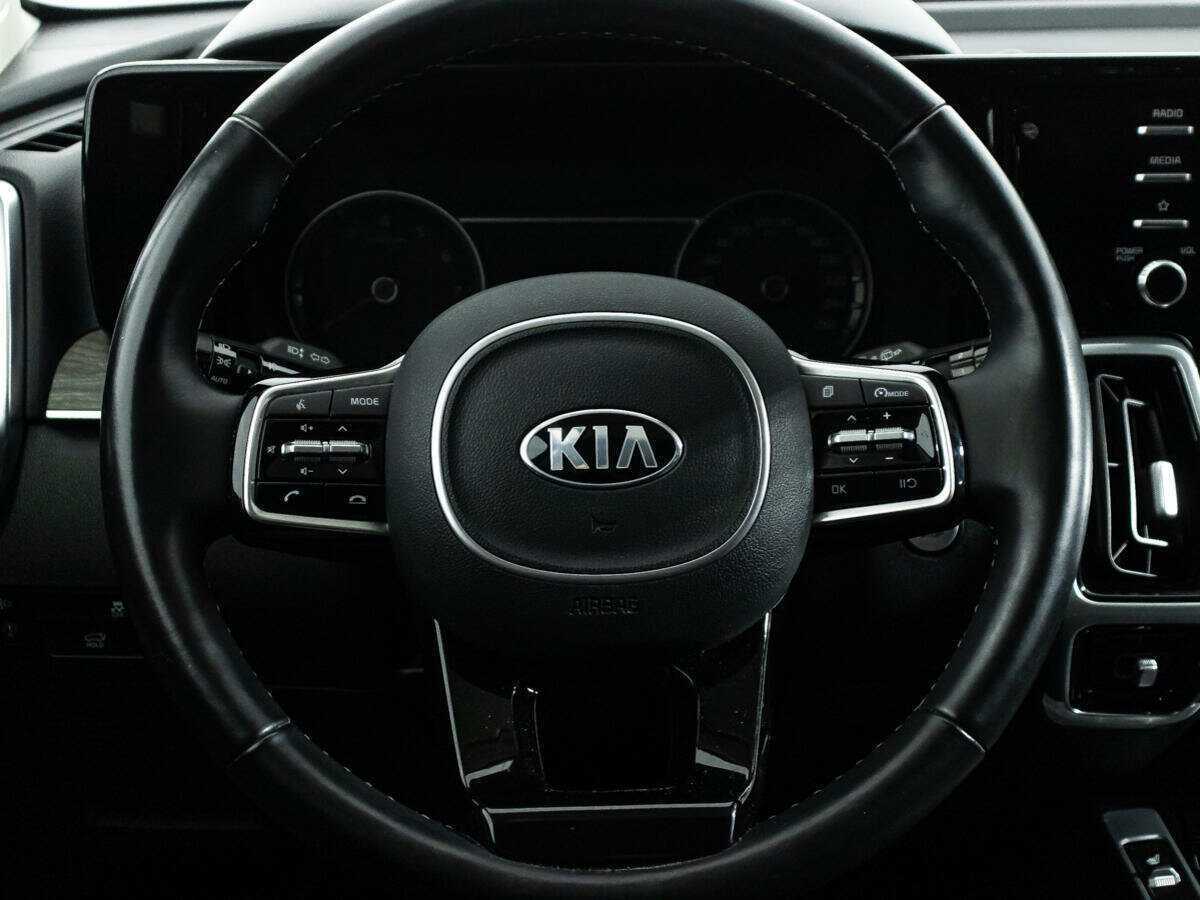 Kia Sorento с пробегом — 2021 год. Фото: #21