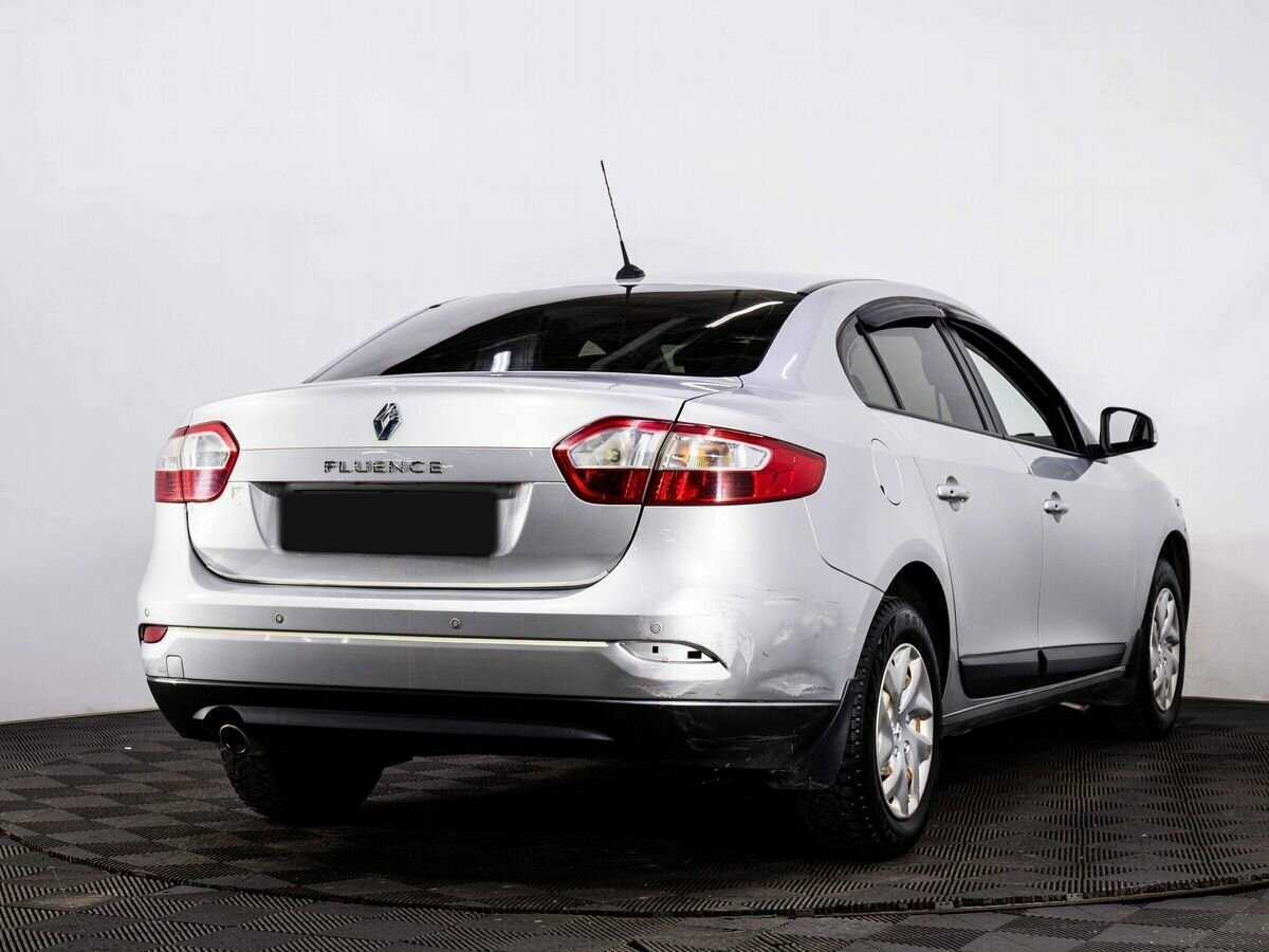 Renault Fluence с пробегом — 2013 год. Фото: #5