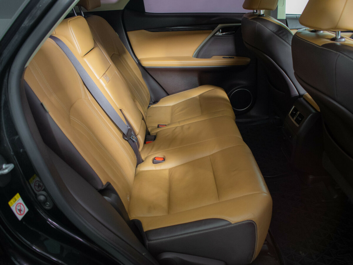 Lexus RX с пробегом — 2018 год. Фото: #9