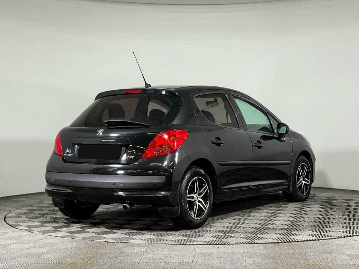 Peugeot 207 с пробегом — 2008 год. Фото: #4