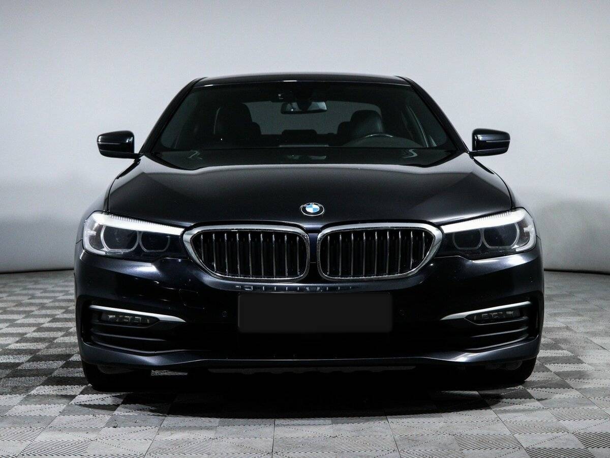 BMW 5 серии с пробегом — 2018 год. Фото: #1
