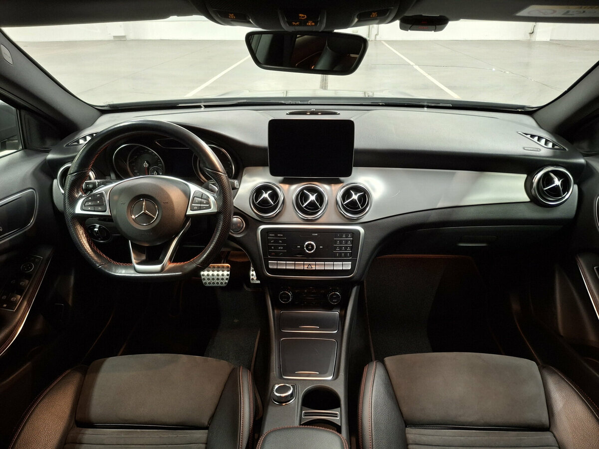 Mercedes-Benz GLA с пробегом — 2019 год. Фото: #13