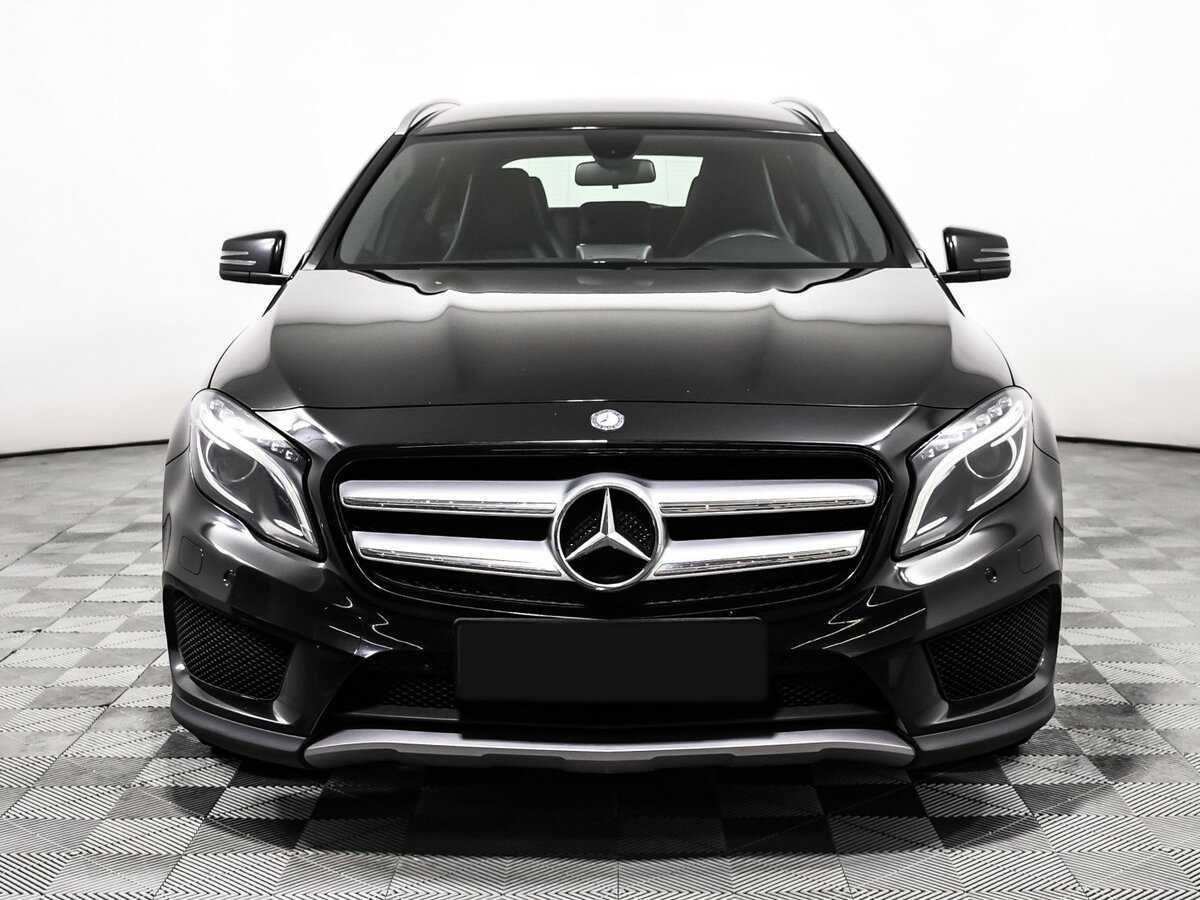 Mercedes-Benz GLA с пробегом — 2015 год. Фото: #1