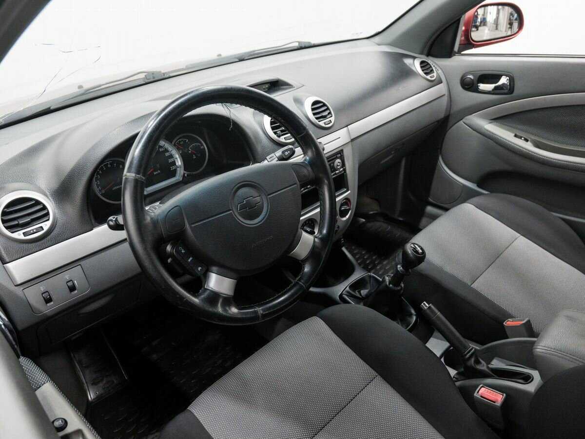 Chevrolet Lacetti с пробегом — 2008 год. Фото: #11