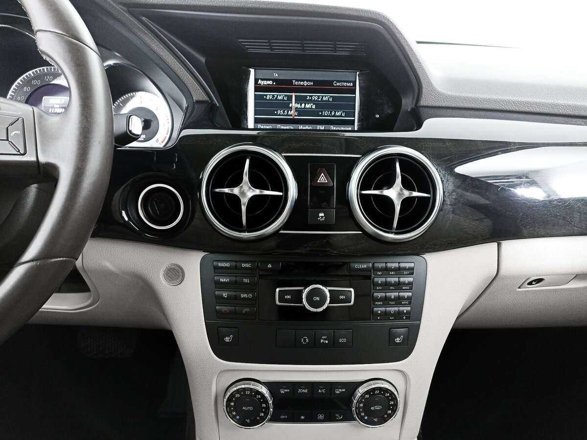 Mercedes-Benz GLK-Класс с пробегом — 2014 год. Фото: #11