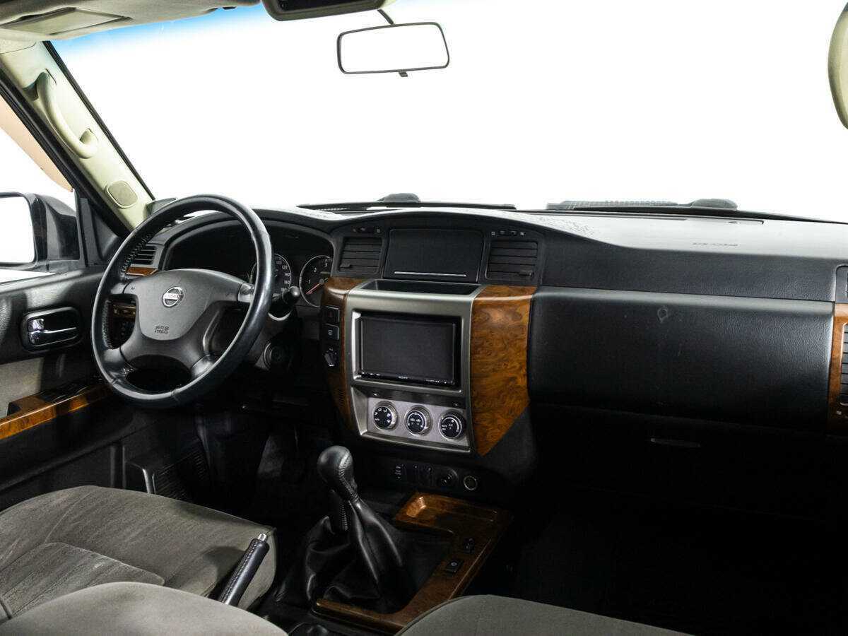 Nissan Patrol с пробегом — 2008 год. Фото: #6