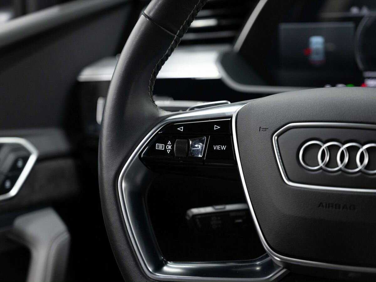 Audi e-tron с пробегом — 2020 год. Фото: #15