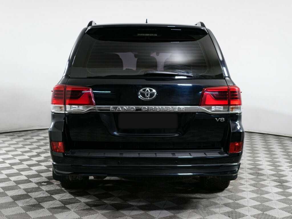 Toyota Land Cruiser с пробегом — 2019 год. Фото: #2