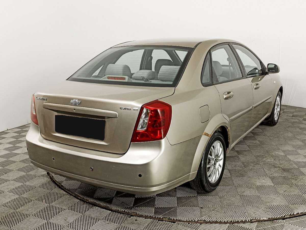 Chevrolet Lacetti с пробегом — 2006 год. Фото: #4