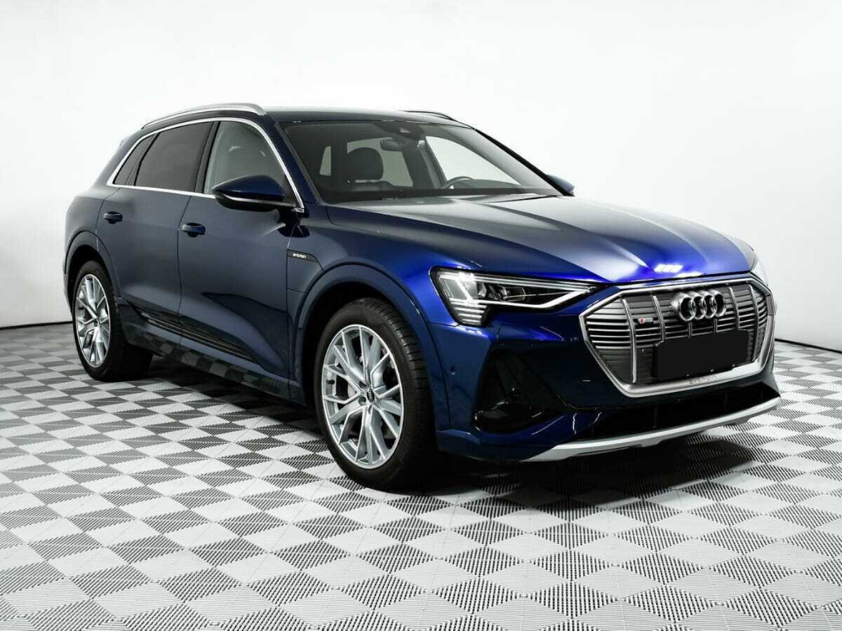 Audi e-tron с пробегом — 2022 год. Фото: #2