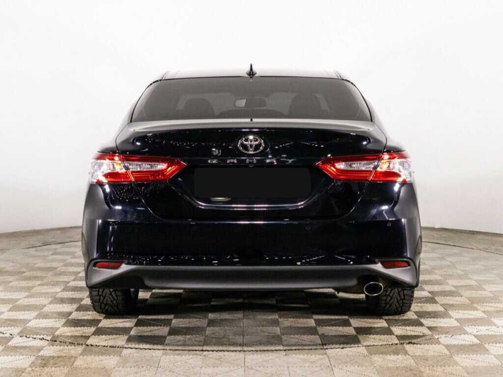 Toyota Camry с пробегом — 2021 год. Фото: #5