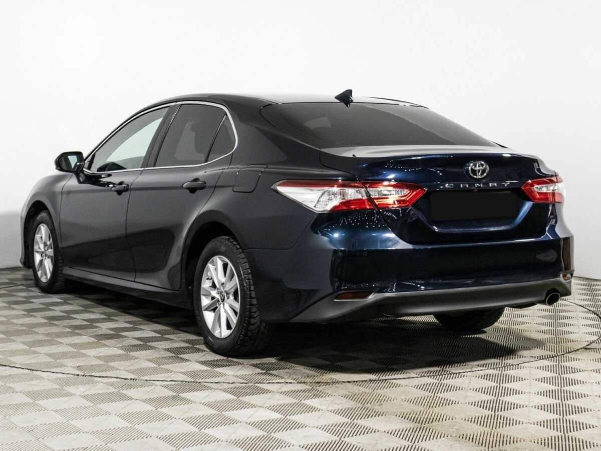 Toyota Camry с пробегом — 2020 год. Фото: #6