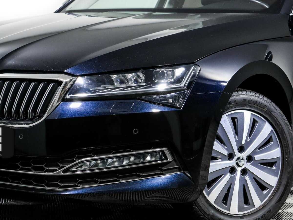 Skoda Superb с пробегом — 2021 год. Фото: #13