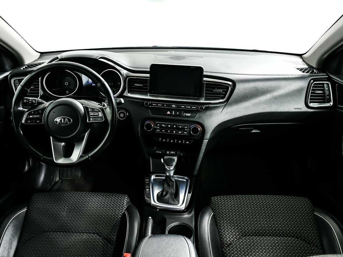Kia Ceed с пробегом — 2019 год. Фото: #10
