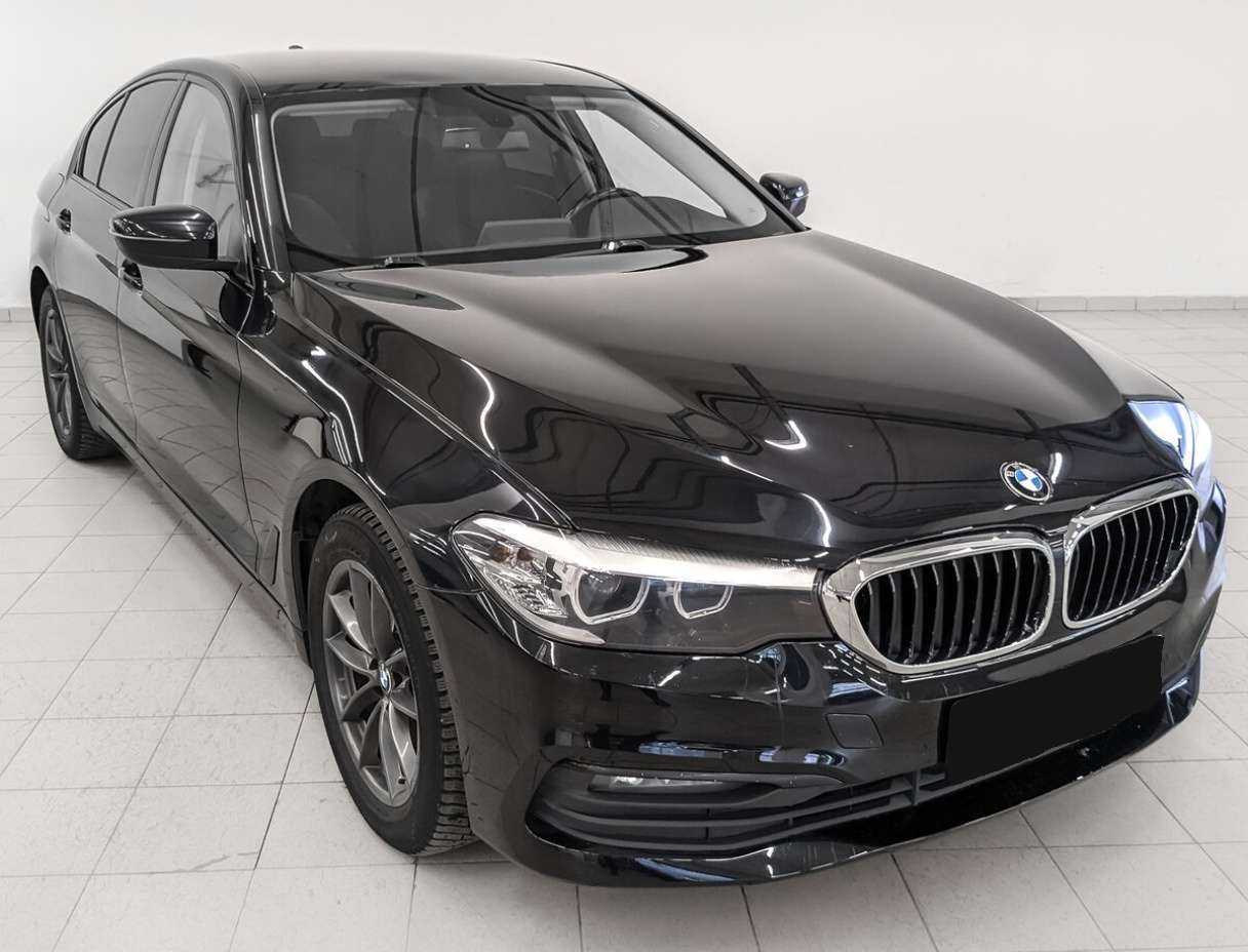 BMW 5 серии с пробегом — 2019 год. Фото: #2