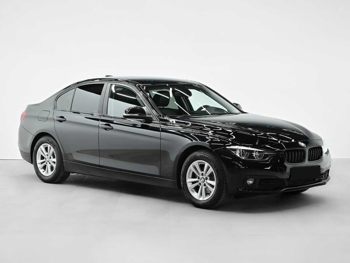 BMW 3 серии с пробегом — 2017 год. Фото: #2