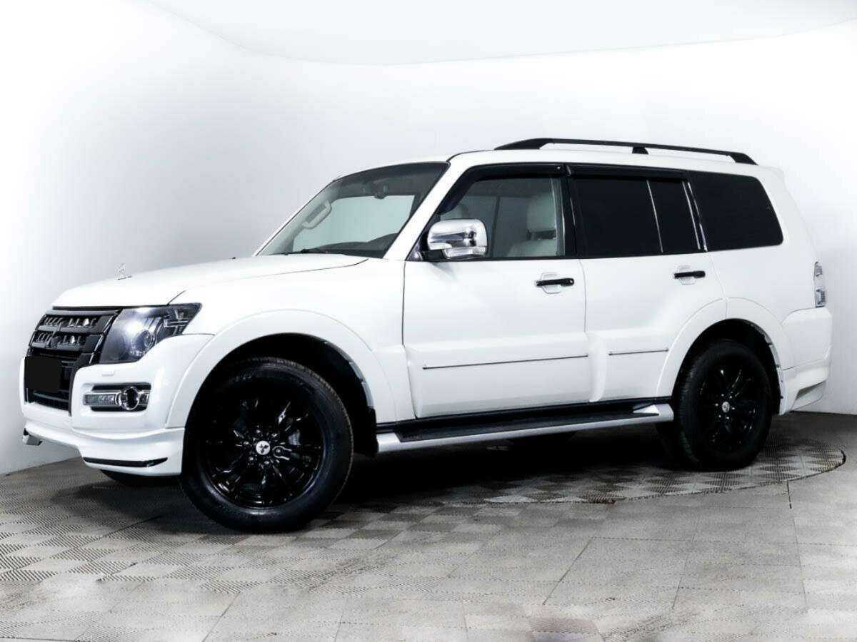 Mitsubishi Pajero с пробегом — 2019 год. Фото: #0