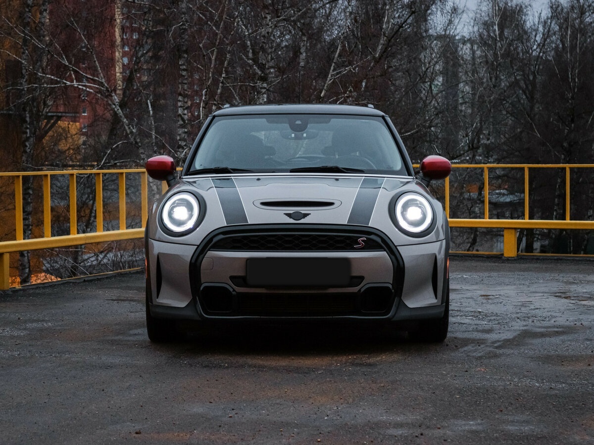 Mini Hatch с пробегом — 2024 год. Фото: #1