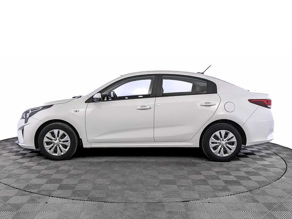Kia Rio с пробегом — 2021 год. Фото: #7