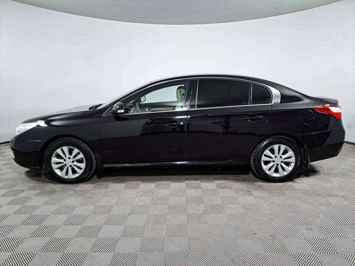 Renault Latitude с пробегом — 2010 год. Фото: #6