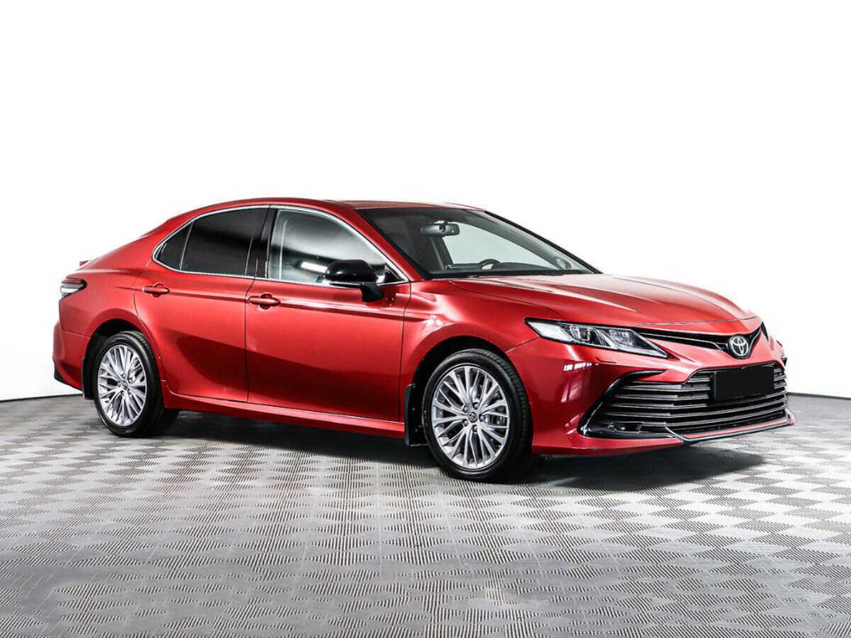 Toyota Camry с пробегом — 2021 год. Фото: #0