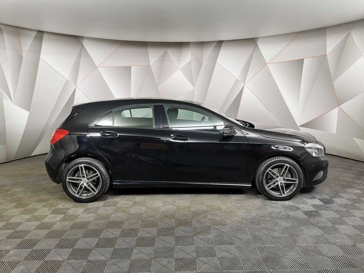Mercedes-Benz A-Класс с пробегом — 2014 год. Фото: #5
