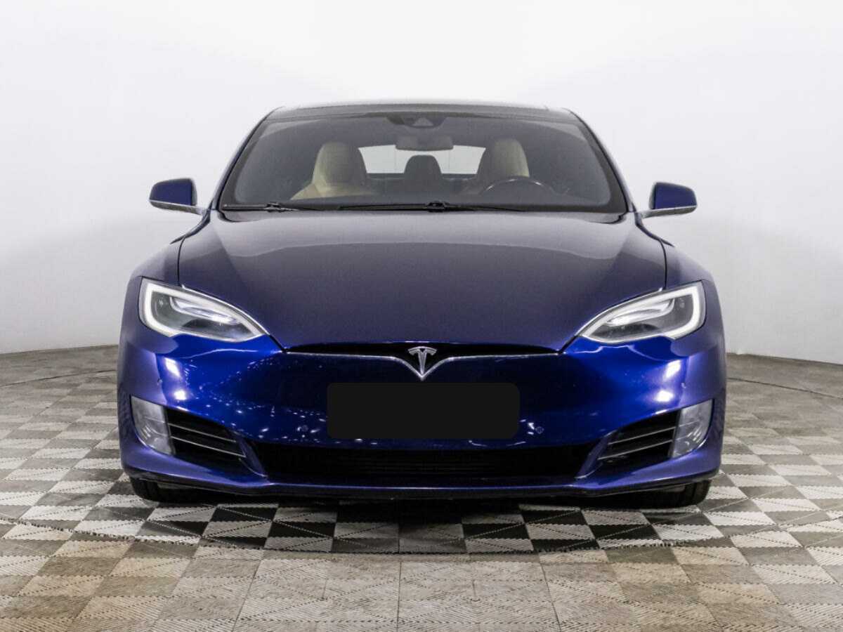 Tesla Model S с пробегом — 2016 год. Фото: #1