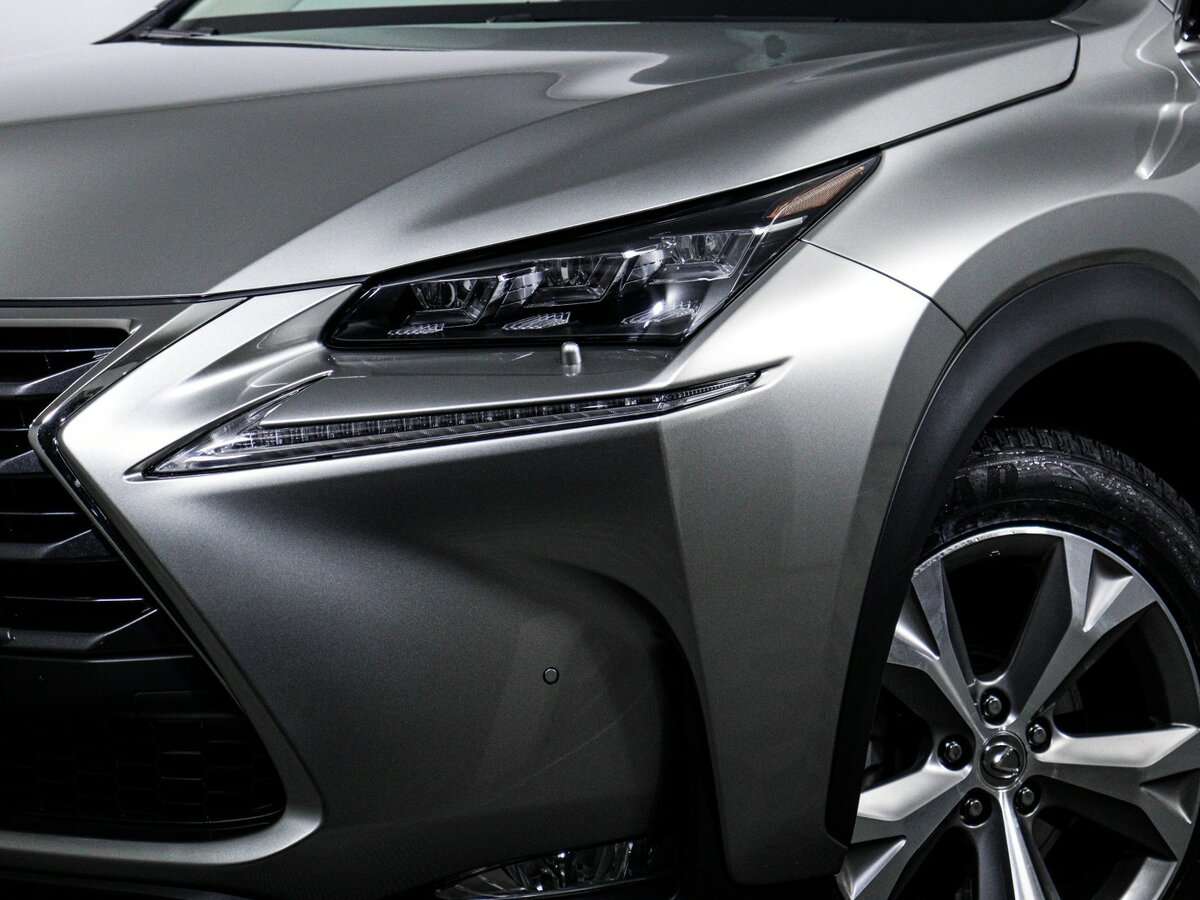 Lexus NX с пробегом — 2015 год. Фото: #12