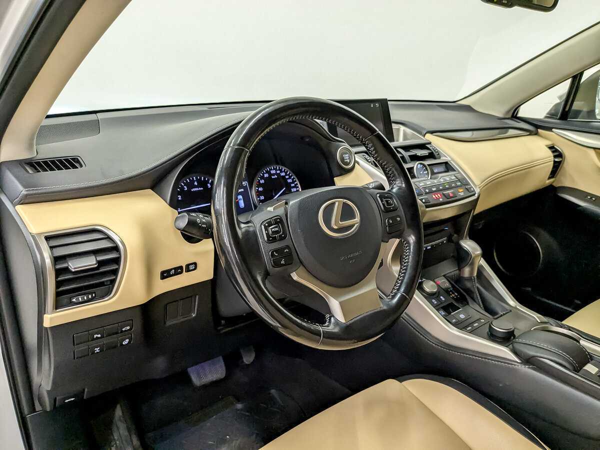 Lexus NX с пробегом — 2016 год. Фото: #15