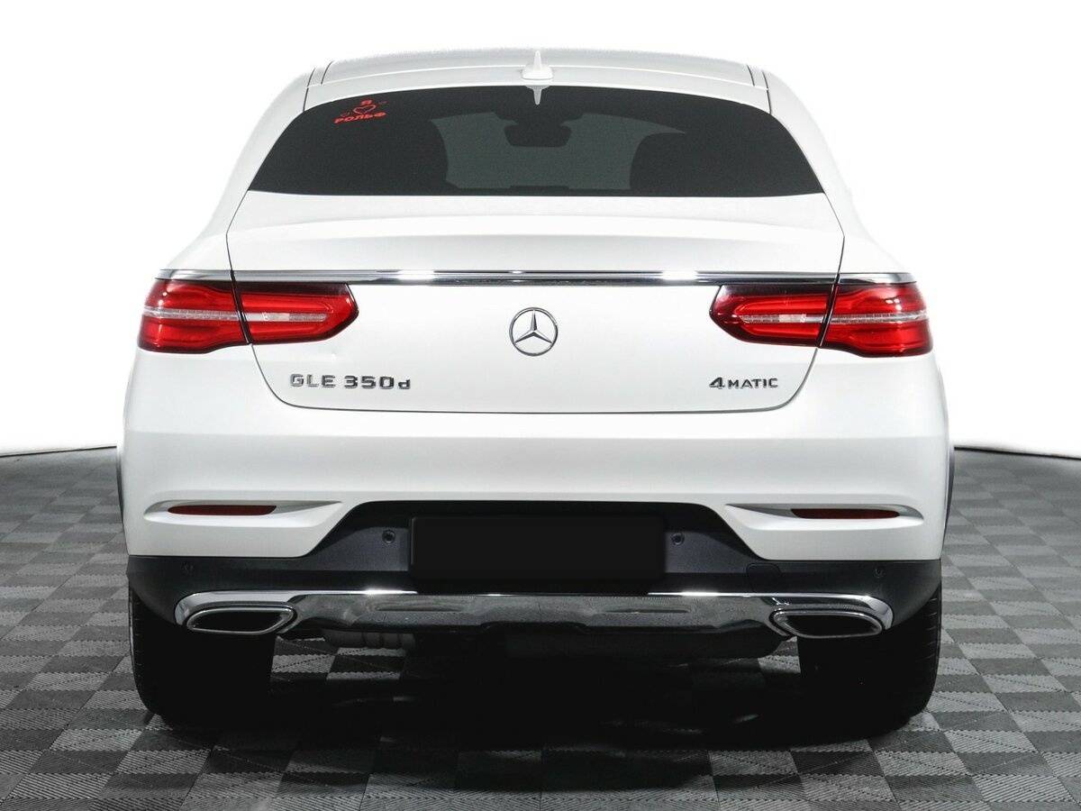 Mercedes-Benz GLE Coupe с пробегом — 2015 год. Фото: #5