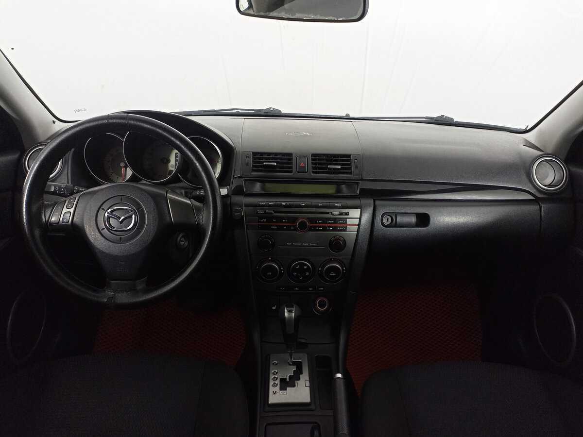 Mazda 3 с пробегом — 2007 год. Фото: #13