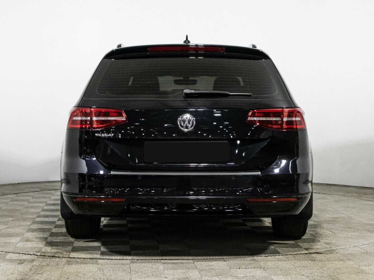 Volkswagen Passat с пробегом — 2018 год. Фото: #5
