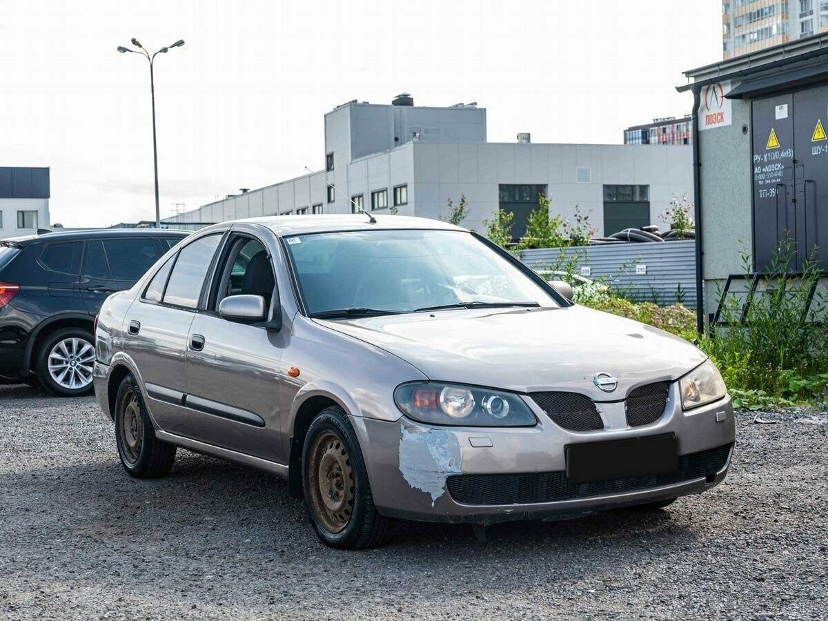 Nissan Almera с пробегом — 2004 год. Фото: #2
