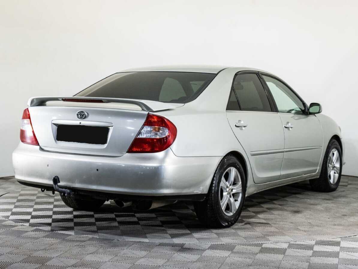 Toyota Camry с пробегом — 2001 год. Фото: #3
