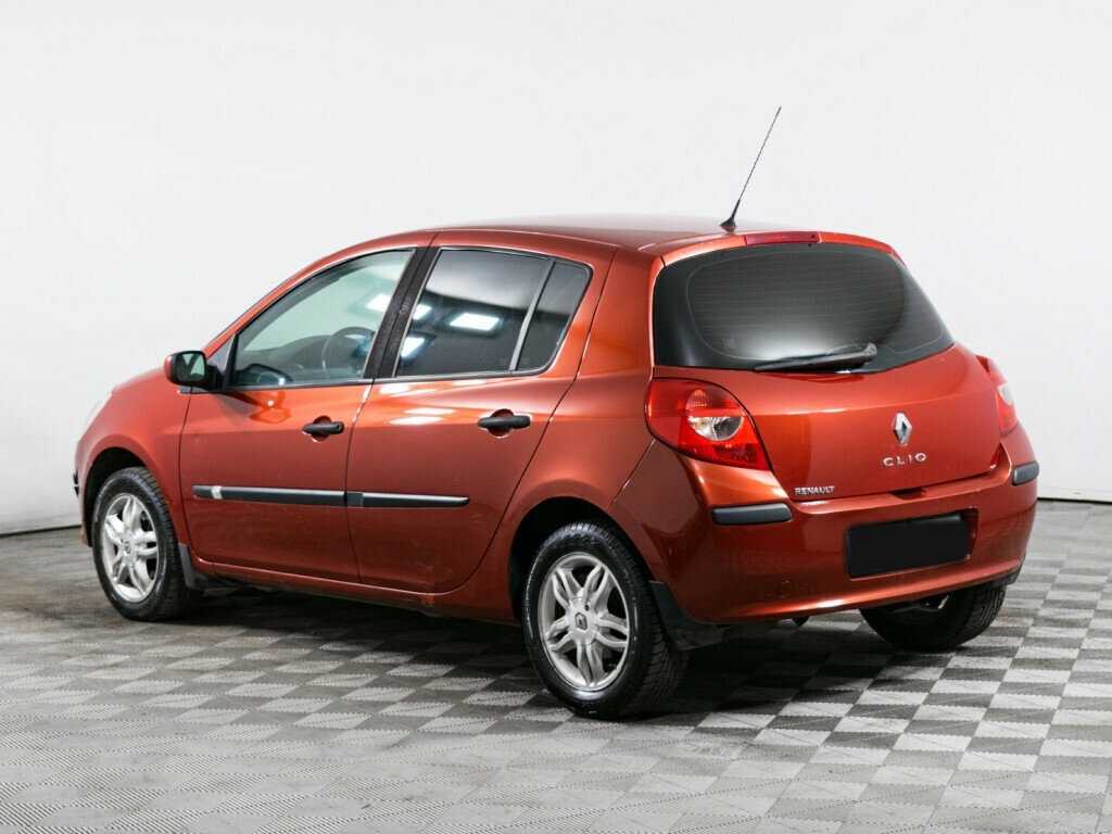 Renault Clio с пробегом — 2007 год. Фото: #5