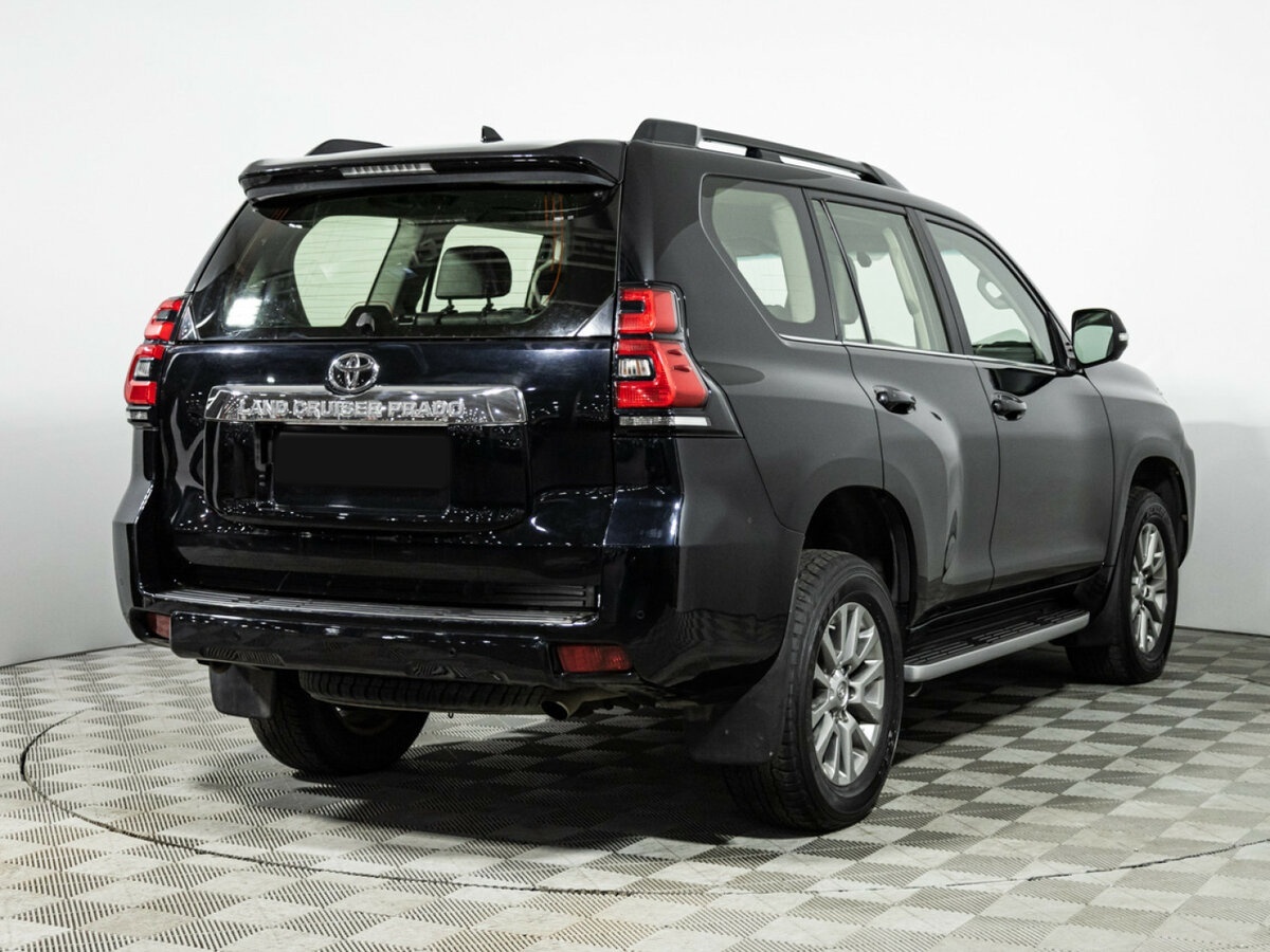 Toyota Land Cruiser Prado с пробегом — 2019 год. Фото: #3