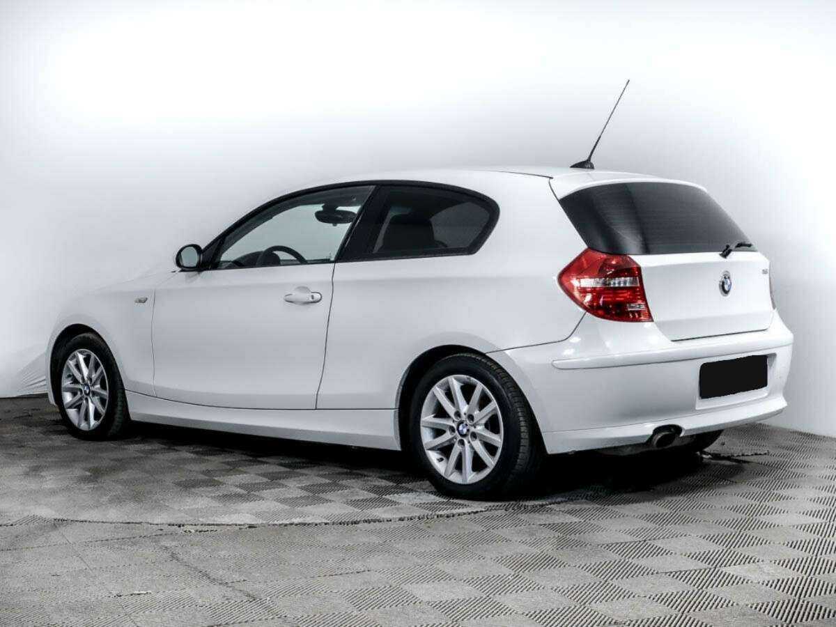 BMW 1 серии с пробегом — 2009 год. Фото: #5