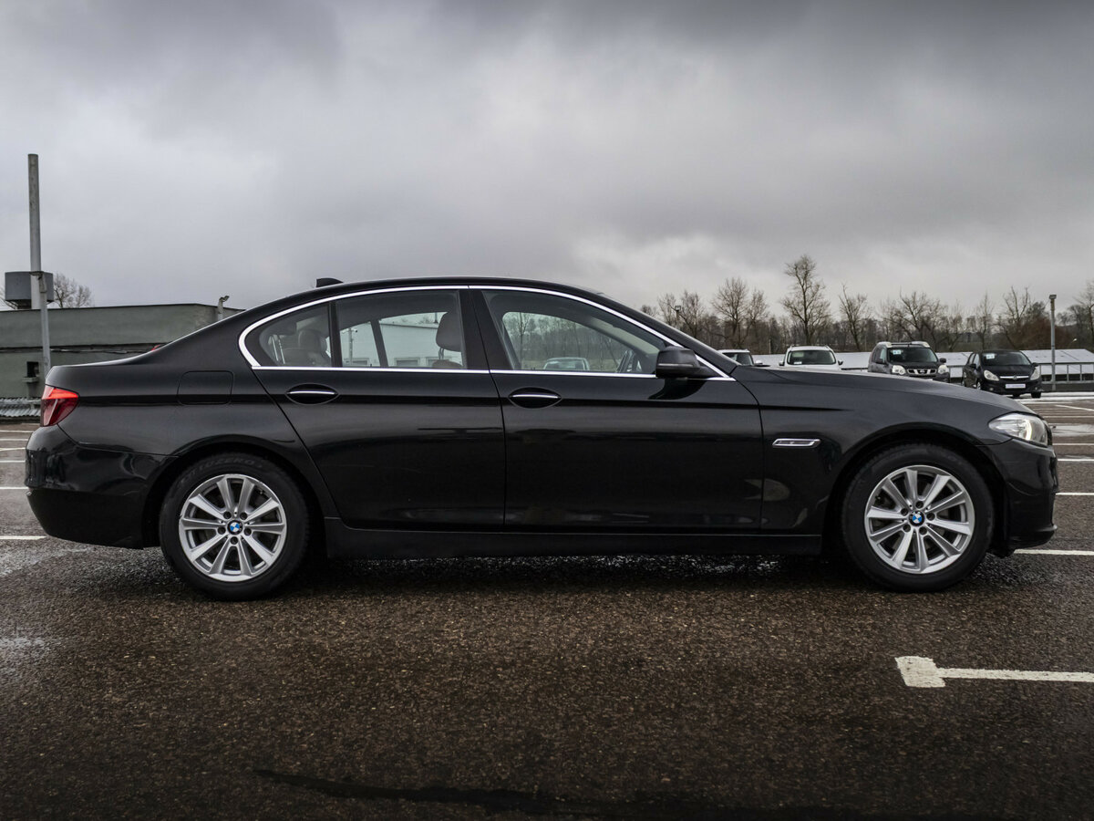 BMW 5 серии с пробегом — 2016 год. Фото: #3
