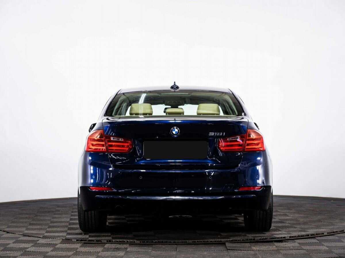 BMW 3 серии с пробегом — 2014 год. Фото: #4
