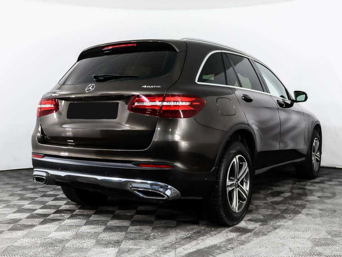 Mercedes-Benz GLC с пробегом — 2017 год. Фото: #4