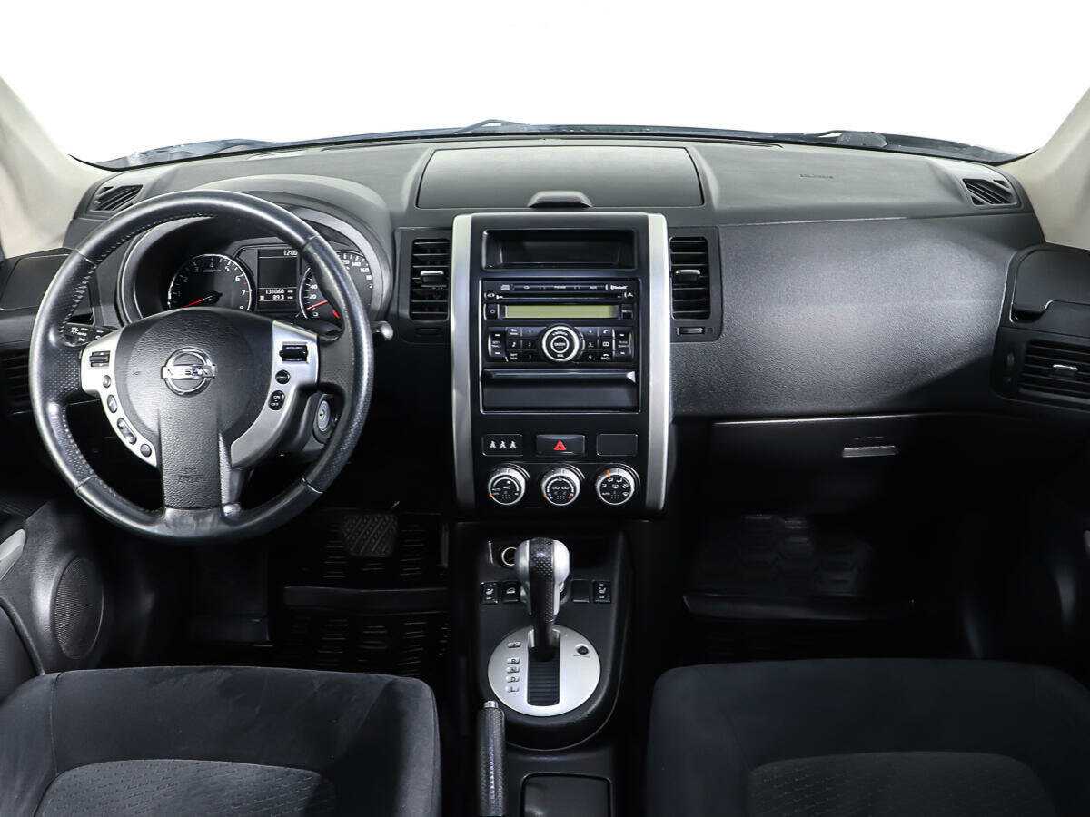 Nissan X-Trail с пробегом — 2011 год. Фото: #10