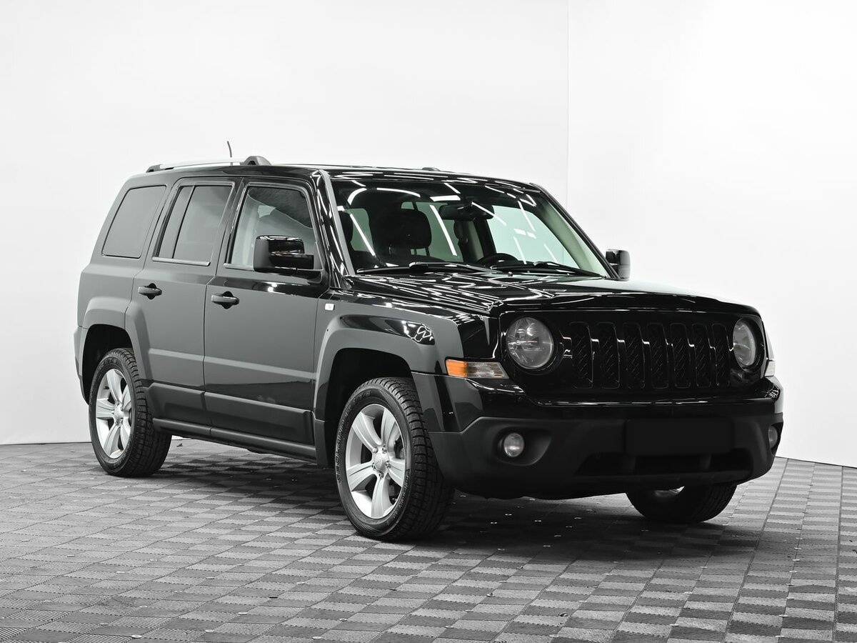 Jeep Liberty (Patriot) с пробегом — 2012 год. Фото: #1
