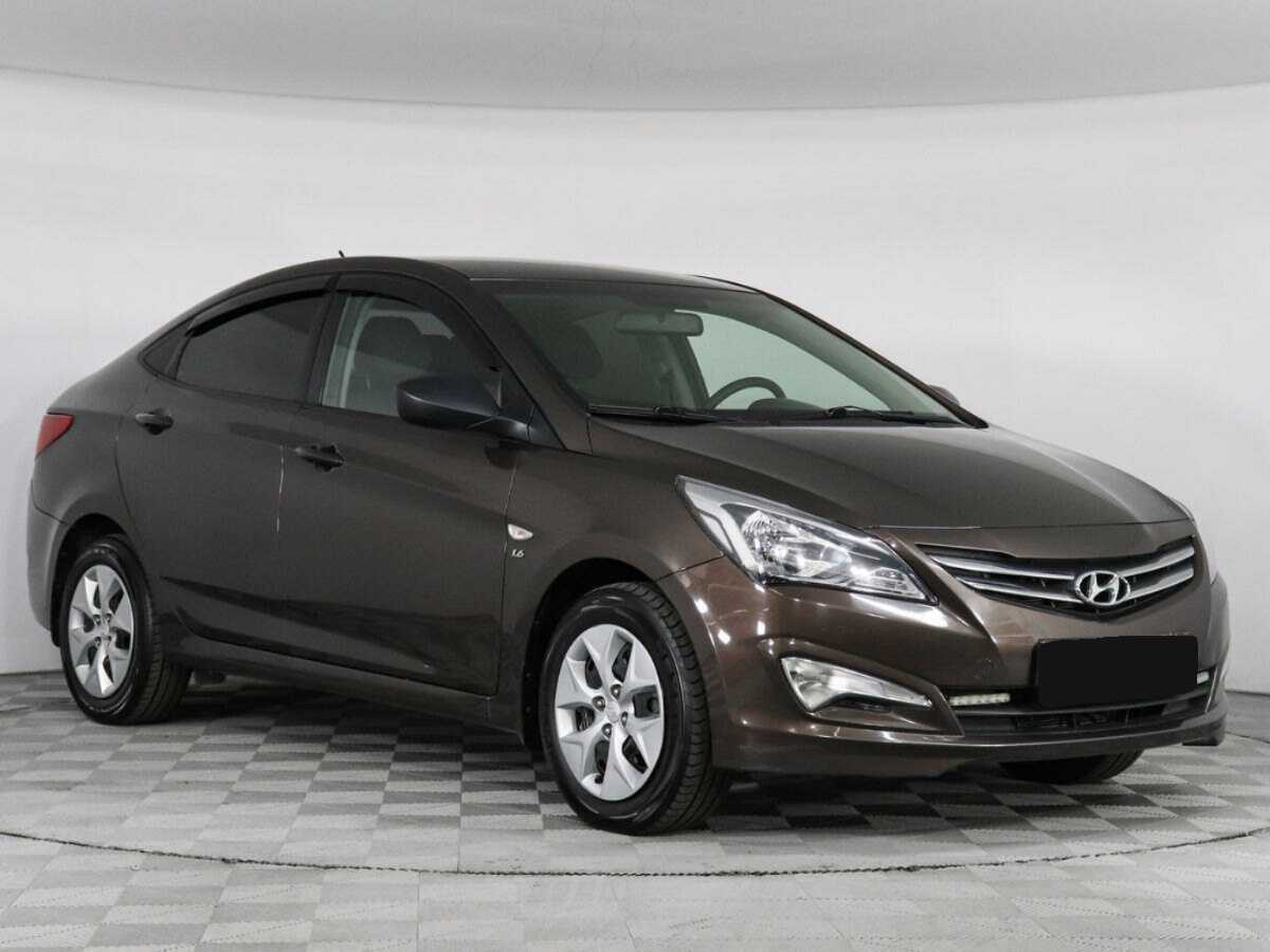 Hyundai Solaris с пробегом — 2016 год. Фото: #2
