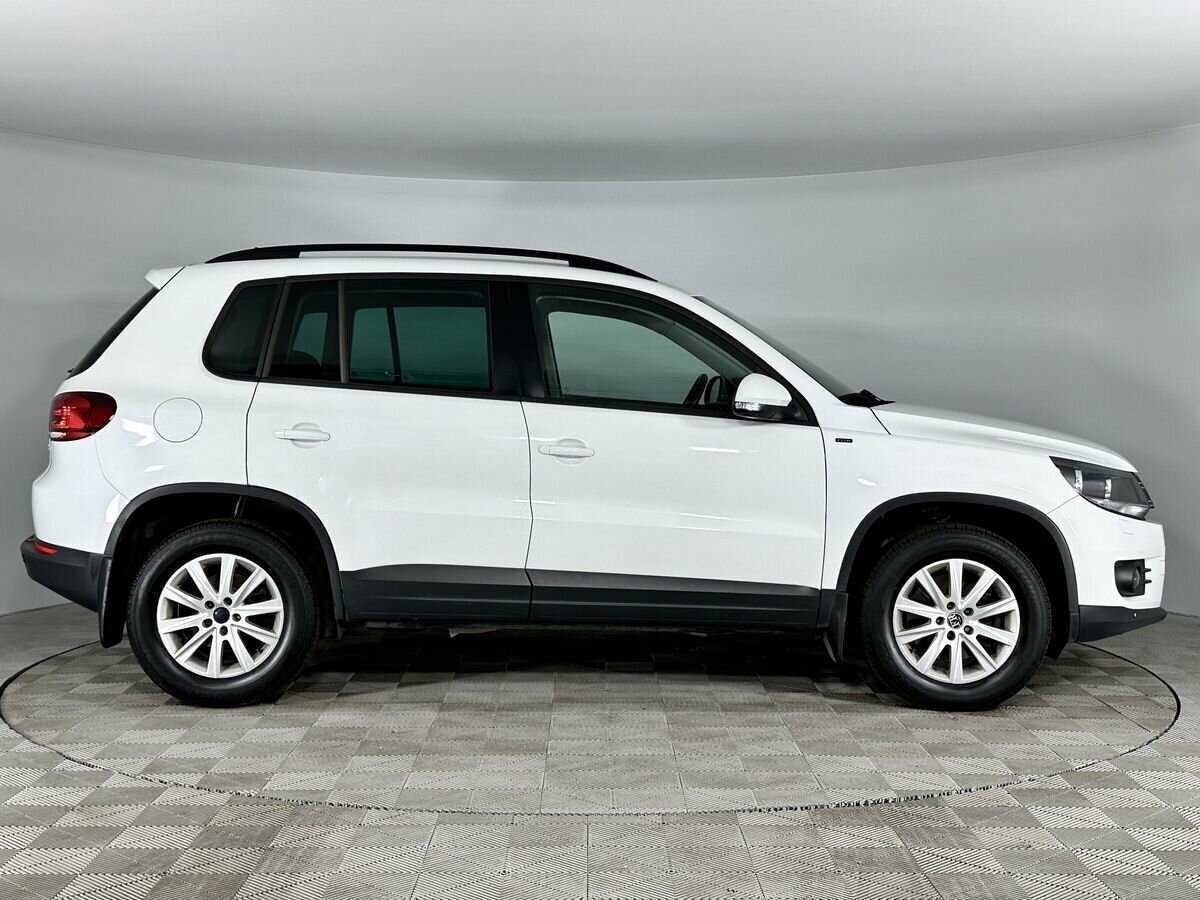 Volkswagen Tiguan с пробегом — 2016 год. Фото: #4