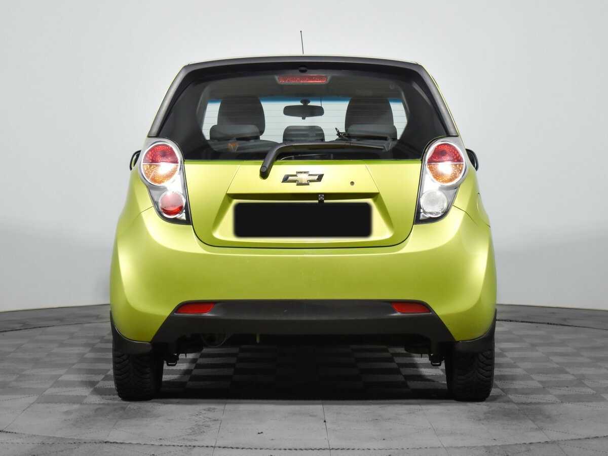 Chevrolet Spark с пробегом — 2011 год. Фото: #5
