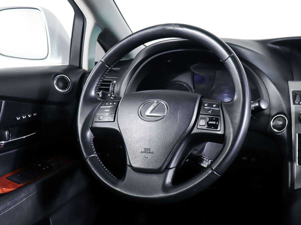 Lexus RX с пробегом — 2011 год. Фото: #14
