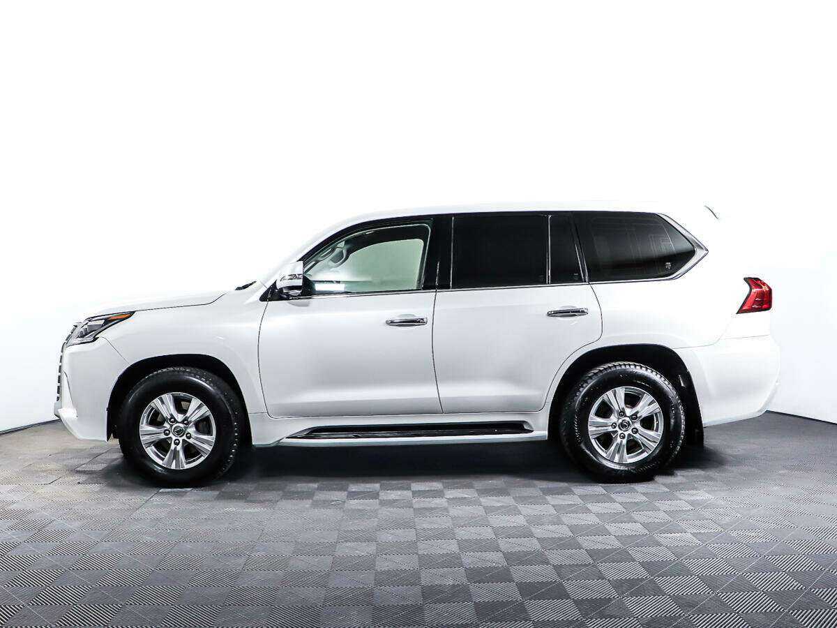 Lexus LX с пробегом — 2016 год. Фото: #6
